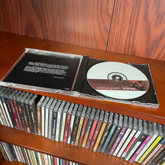 EUC, Gerald Levert’s CD “Voices”was released in 2005, pairing with other Artists - Picture 3 of 6